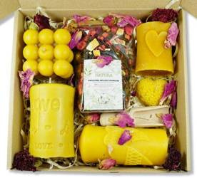 Zestaw walentynkowy - 5 świec z wosku pszczelego + herbata owocowa